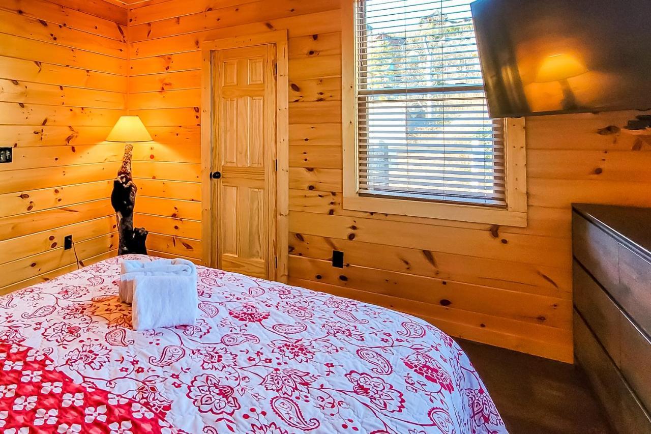 3 Lazy Bears Chalet Gatlinburg Exterior foto