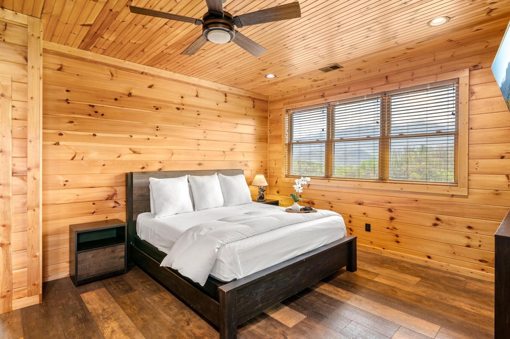3 Lazy Bears Chalet Gatlinburg Exterior foto