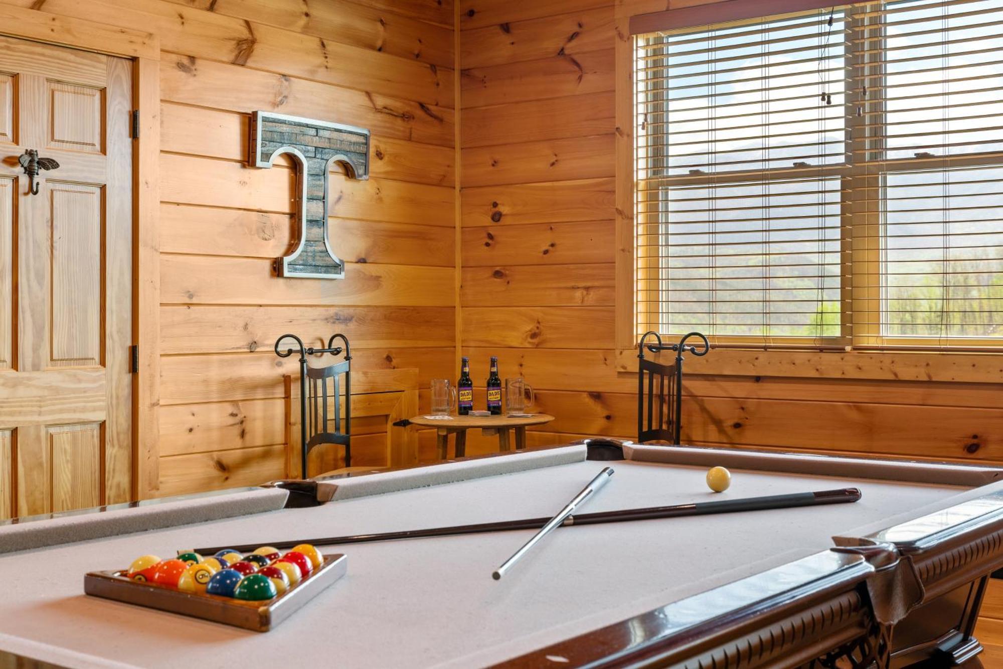 3 Lazy Bears Chalet Gatlinburg Exterior foto